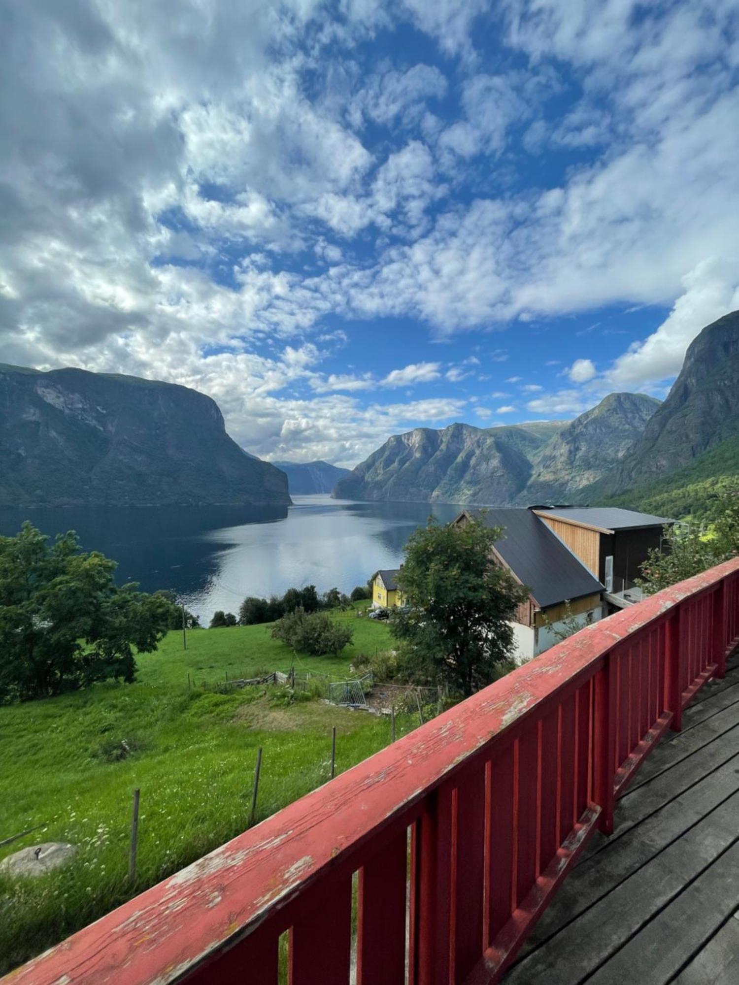 Apartament Kvam - Stegastein Aurland Zewnętrze zdjęcie