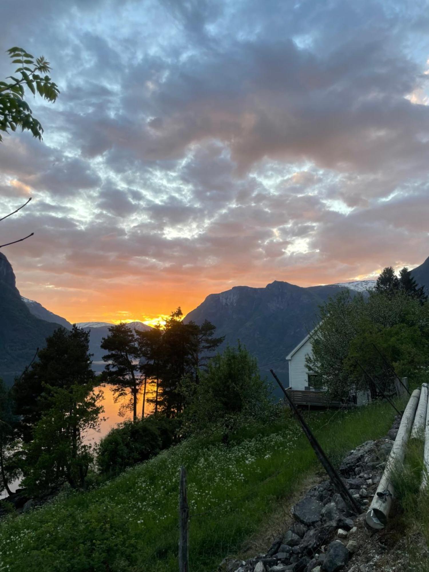 Apartament Kvam - Stegastein Aurland Zewnętrze zdjęcie